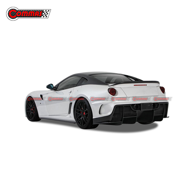 Kit de carrocería de fibra de carbono estilo Vorsteiner para Ferrari 599