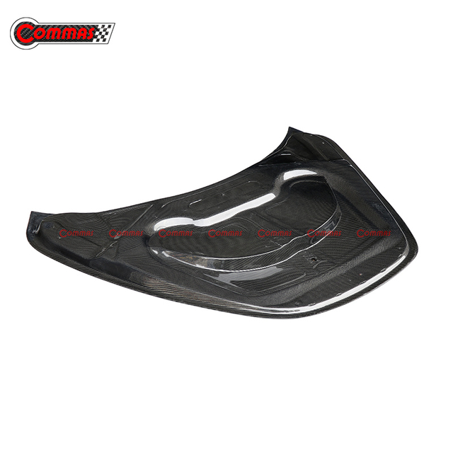 Cubierta de capó de motor de fibra de carbono Novitec para Mclaren 720S