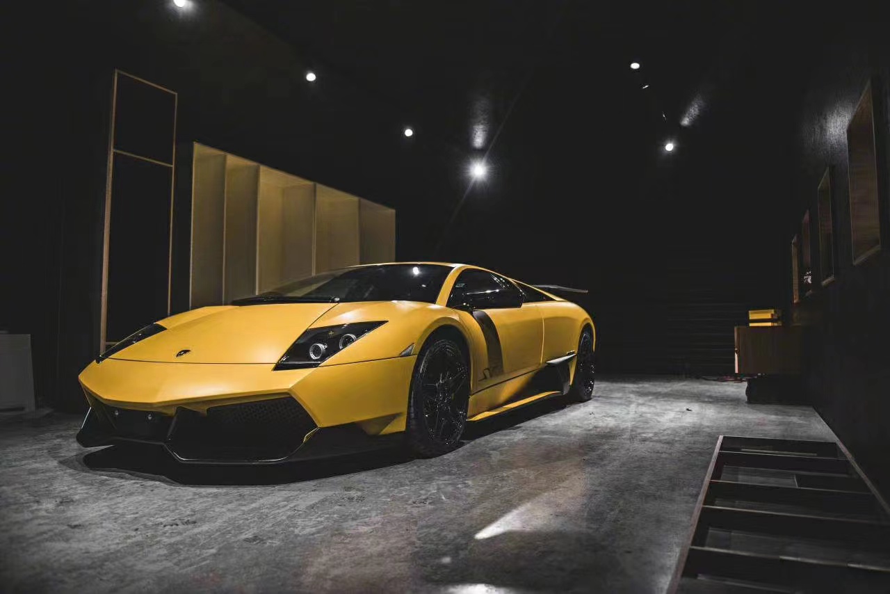 Actualice su Lamborghini LP64 al kit de carrocería LP670