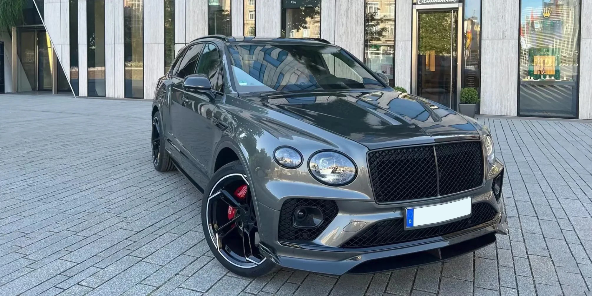 Kit de carrocer&iacute;a de fibra de carbono Bentley Bentayga