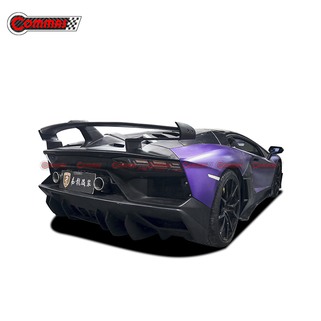  Kit de carrocería de fibra de vidrio estilo Svj para Lamborghini Aventador LP700