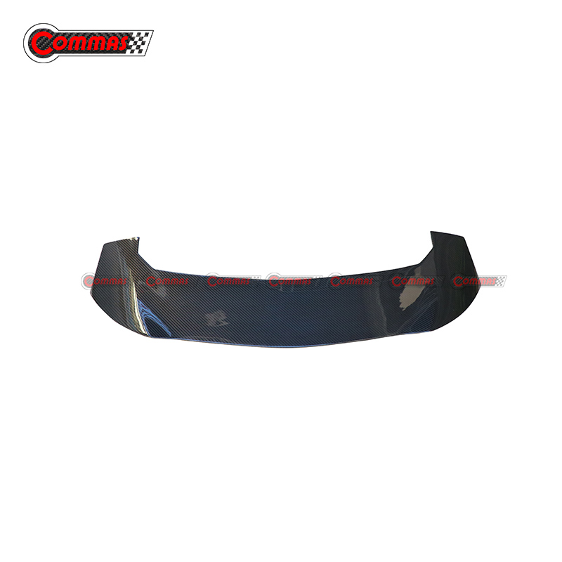 Aler&oacute;n trasero de fibra de carbono Lamborghini URUS